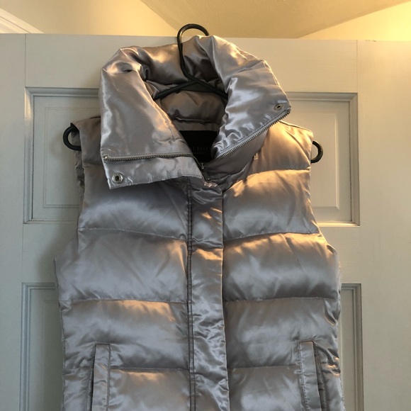 Talbots Puffer Vest - Picture 2 of 2